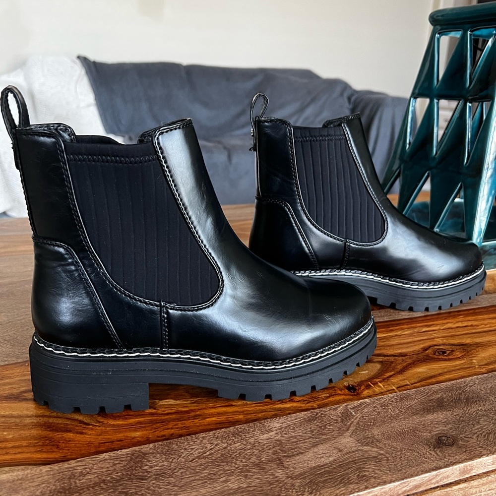 Sam & Libby Black Boots